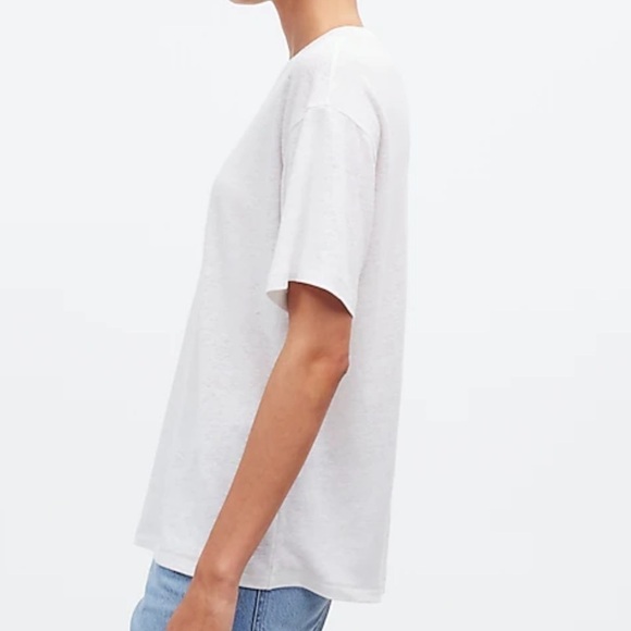 Madewell 
Linen-Blend Crewneck Oversized Tee - Picture 2 of 5